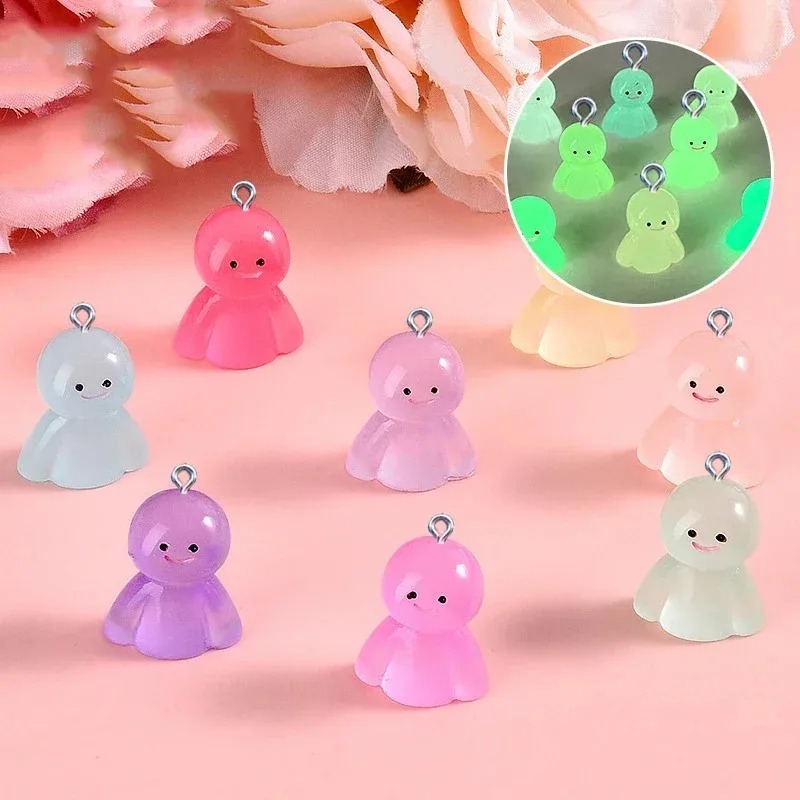 10Pcs Glow In Dark Cartoon Dol - огляд і ціна Resin Crafts Diy