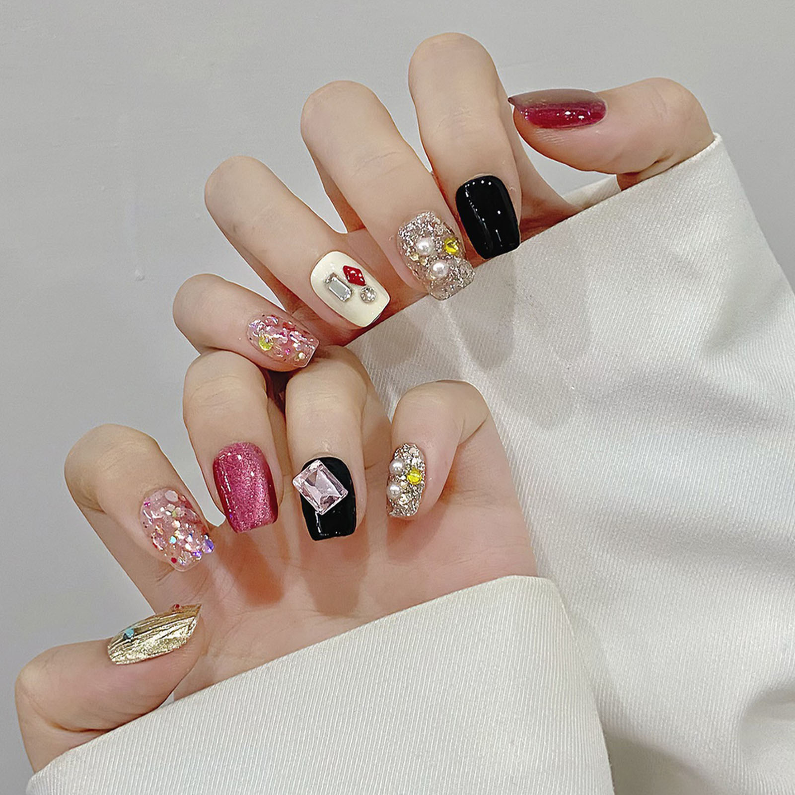 Handmade Press on Nails Glitte - огляд і ціна Resin Craft Material